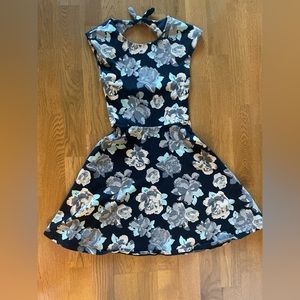 Aritzia Talula dress size xxs